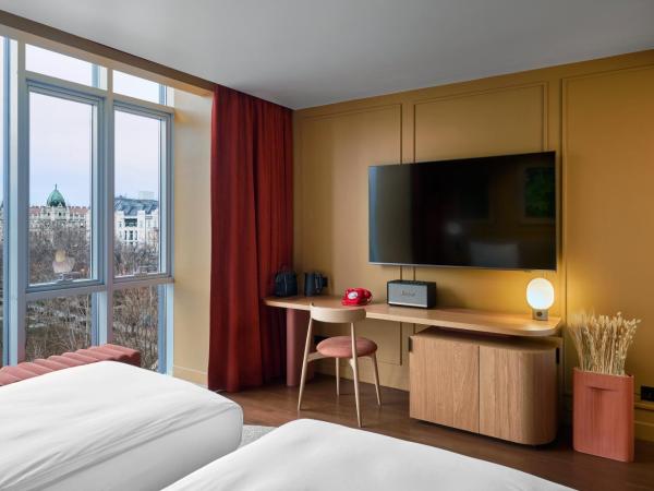 Verno House Budapest, Vignette Collection, an IHG Hotel : photo 1 de la chambre chambre lits jumeaux deluxe - vue sur ville