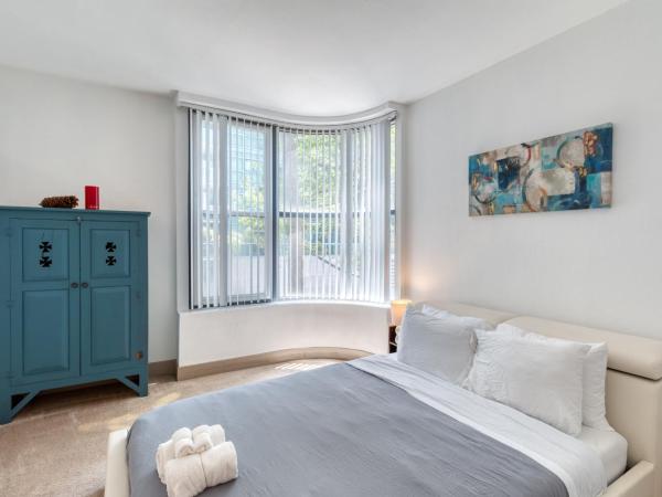 Cozy Apartment in MDR : photo 5 de la chambre suite avec balcon