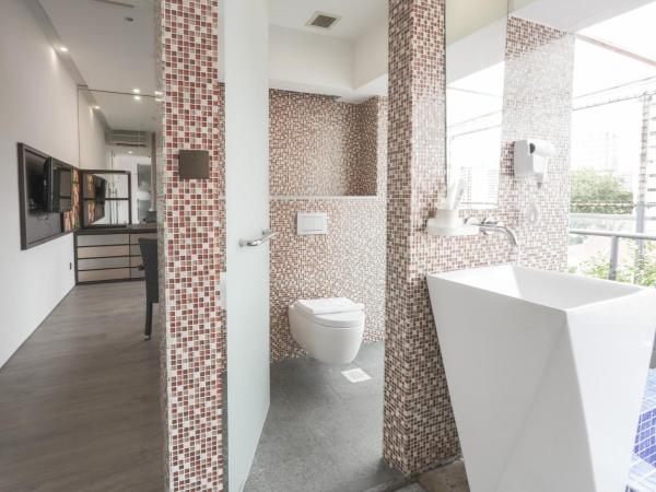 Lion Peak Hotel Dickson : photo 6 de la chambre junior suite, moonlight