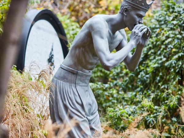 Andaz Amsterdam Prinsengracht - a concept by Hyatt : photo 2 de la chambre chambre lit king-size deluxe - vue sur jardin