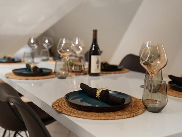 Arctic Homes - ALL APARTMENTS : photo 4 de la chambre arctic homes – storgata 93