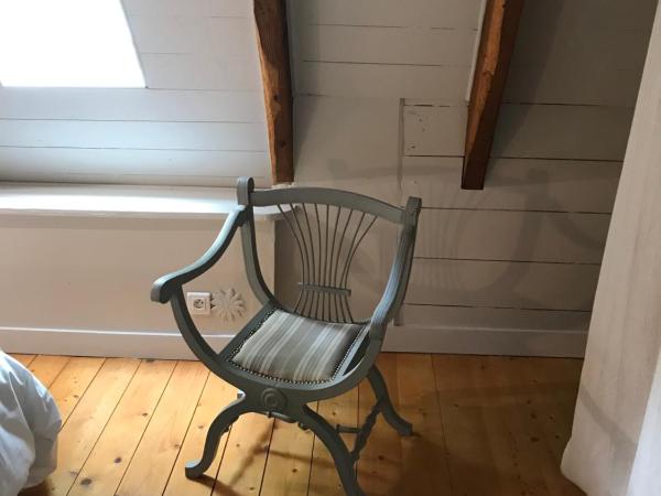 Le Petit Manoir de Kériolet : photo 2 de la chambre suite - vue sur piscine