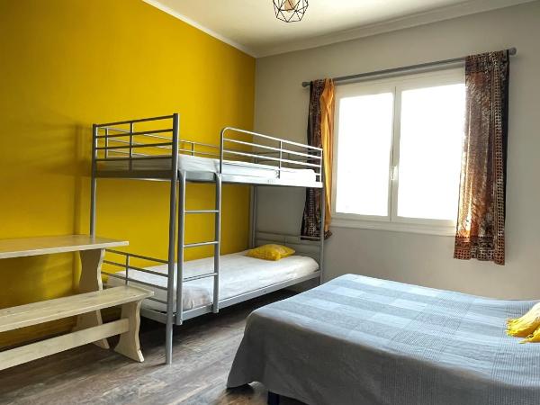 Le Vieux Murier - Chambres d'hôte : photo 6 de la chambre chambre familiale