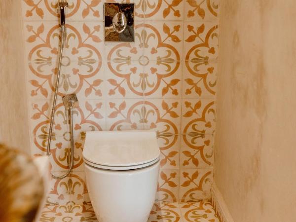 Aarabian lodge : photo 8 de la chambre chambre double - vue sur piscine