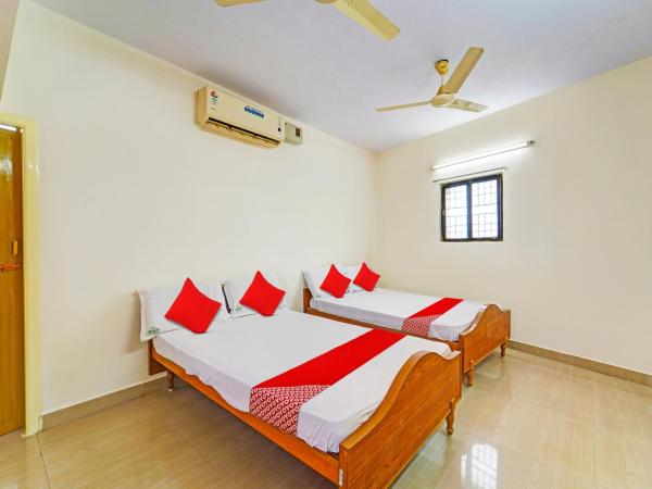 Hotel O KGT Guest House : photo 2 de la chambre chambre triple classique