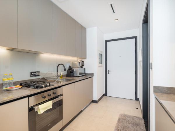 Modern studio in 15 Northside Business Bay : photo 5 de la chambre studio