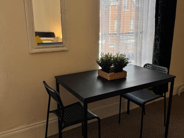 House in Antrim road : photo 4 de la chambre chambre lit king-size