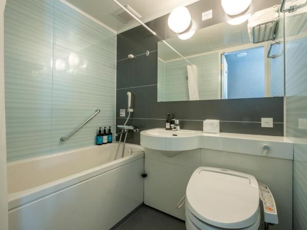 Prince Smart Inn Osaka Yodoyabashi : photo 1 de la chambre chambre double standard avec petit-déjeuner gratuit