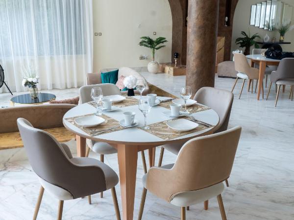 Villa Tunisienne : photo 10 de la chambre chambre lit queen-size deluxe