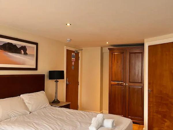 Sheil Suites : photo 2 de la chambre chambre lits jumeaux supérieure