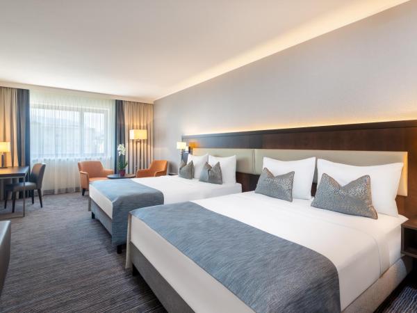 Wyndham Grand Salzburg Conference Centre : photo 9 de la chambre chambre familiale