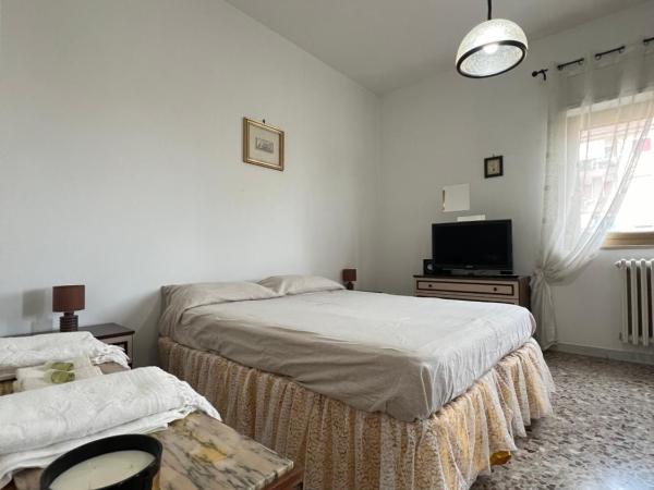 Terzopiano : photo 5 de la chambre chambre double avec salle de bains commune