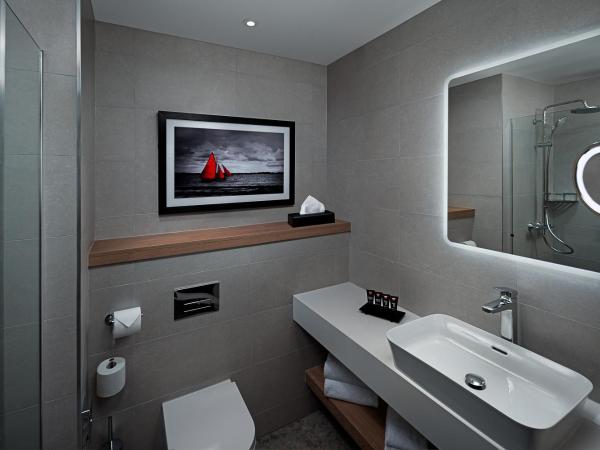Radisson RED Galway : photo 5 de la chambre chambre standard