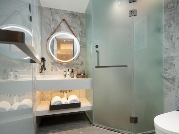 Yizhi Hotel Guangzhou Nancun Wanbo Metro Station : photo 3 de la chambre chambre supérieure lit queen-size