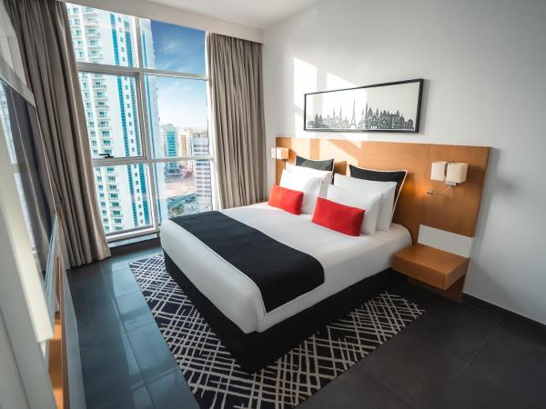 TRYP by Wyndham Dubai : photo 8 de la chambre suite premium tryp avec accès au soluna beach club