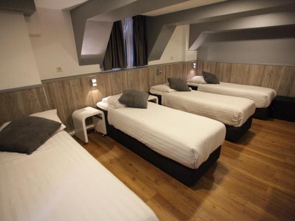 Travel Hotel Amsterdam : photo 5 de la chambre chambre familiale