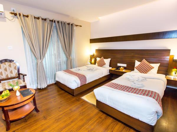Kathmandu Suite Home : photo 3 de la chambre chambre lits jumeaux avec balcon