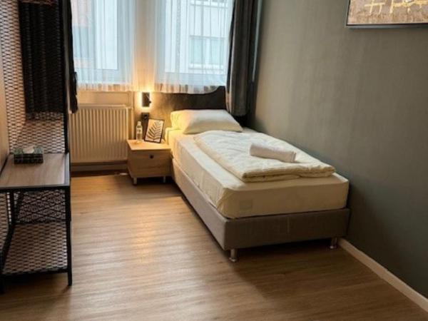 Hotel Charlton : photo 6 de la chambre chambre simple standard