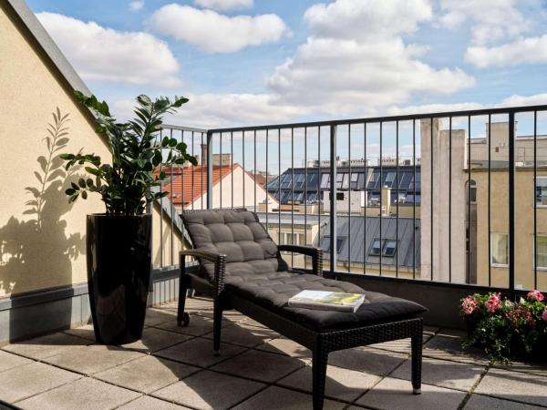 Flemings Hotel Wien-Stadthalle : photo 6 de la chambre suite signature avec terrasse
