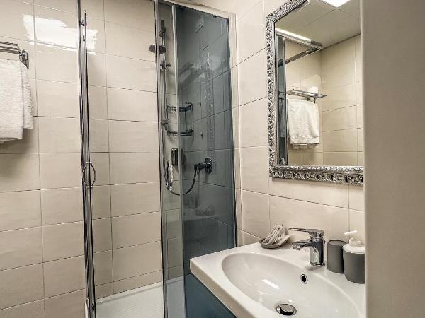 Hotel Genova Liberty : photo 10 de la chambre chambre double ou lits jumeaux