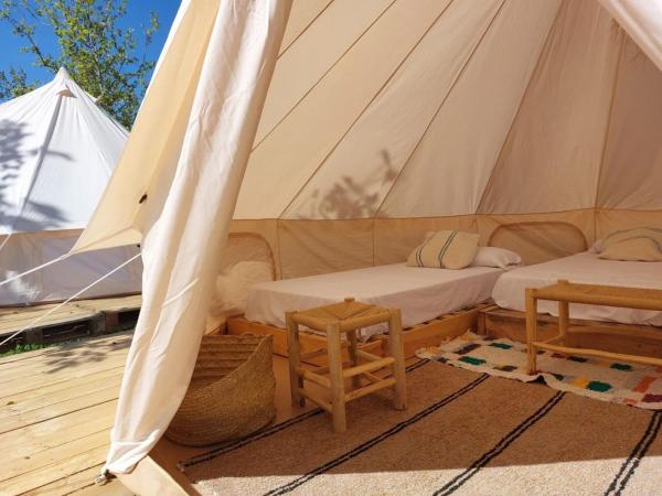 Glamping Zaragoza Camping : photo 4 de la chambre tente