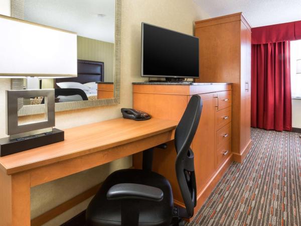 Drury Inn and Suites St Louis Union Station : photo 1 de la chambre chambre deluxe avec 2 lits queen-size