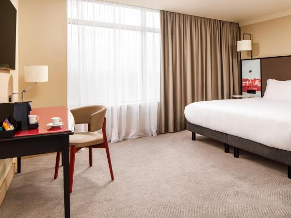 Mercure Cardiff Holland House Hotel & Spa : photo 4 de la chambre chambre lit king-size supérieure