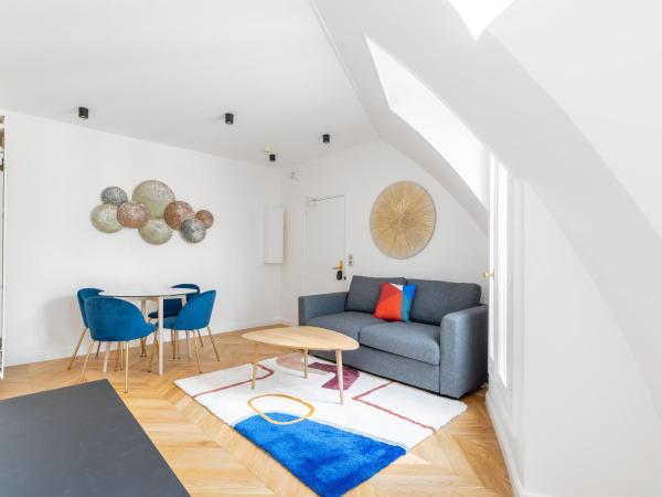 HotelHome Paris 16 : photo 8 de la chambre appartement familial 2 chambres