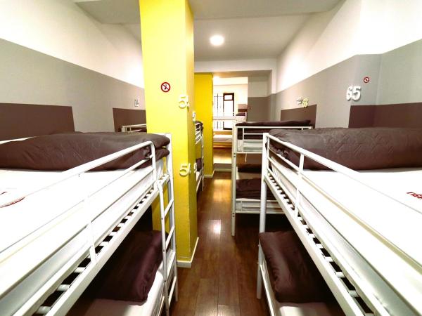 Madrid Downtown Hostel : photo 3 de la chambre lit superposé dans dortoir mixte