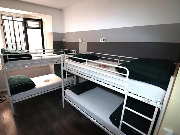 Madrid Downtown Hostel : photo 8 de la chambre lit superposé dans dortoir mixte