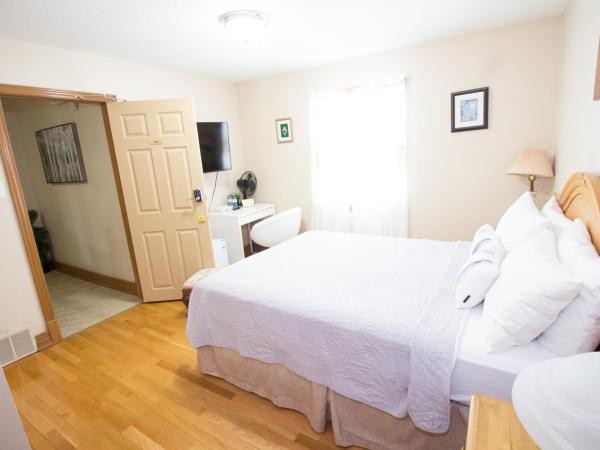 Anna's Bed & Breakfast : photo 9 de la chambre chambre lit queen-size 