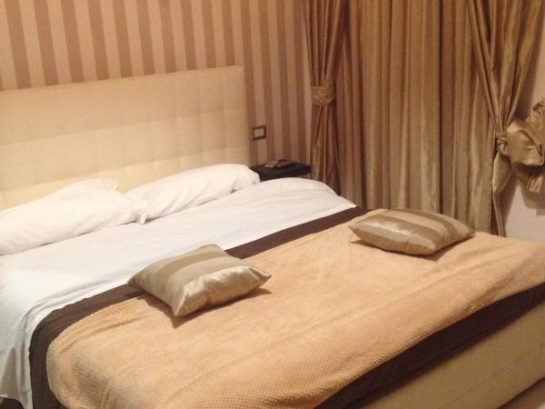 Terrazza Partenopea : photo 10 de la chambre chambre double