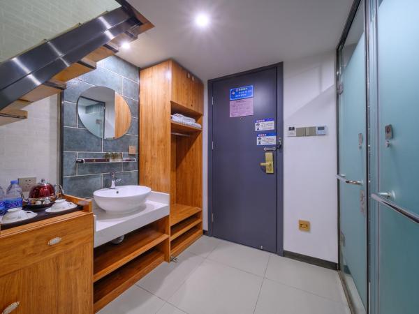 QiQiaoWu Fashion Hotel - Beijing Songjiazhuang Subway Station : photo 6 de la chambre suite