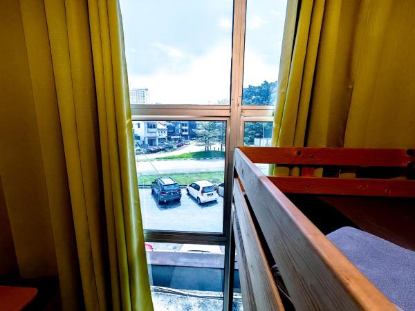 The Cottage Stay - self check-in : photo 6 de la chambre chambre quadruple Économique avec salle de bains commune