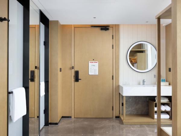 Hilton Garden Inn Chengdu Chenghua : photo 4 de la chambre chambre lit king-size premium