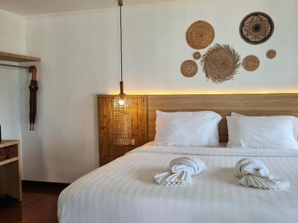 Moonlight Bay Resort : photo 6 de la chambre bungalow - vue sur jardin