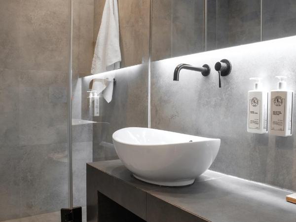 The Editor Hotel Athens : photo 9 de la chambre hébergement - jardin sur toit supérieur