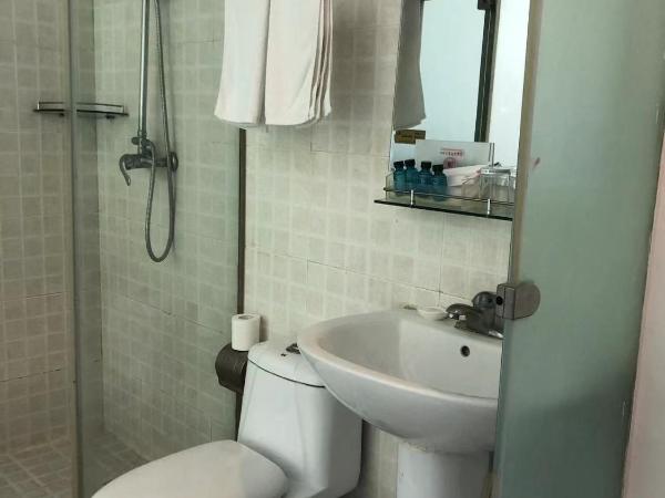 Chengdu Sichuan University Budget Hotel : photo 10 de la chambre chambre lits jumeaux