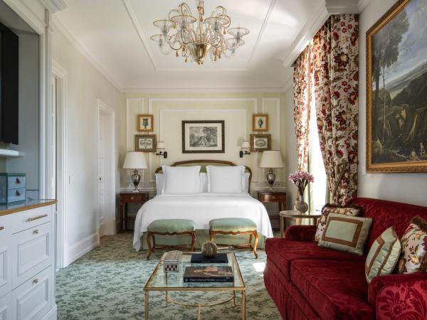 Four Seasons Hotel Firenze : photo 3 de la chambre chambre lit king-size quatre saisons 