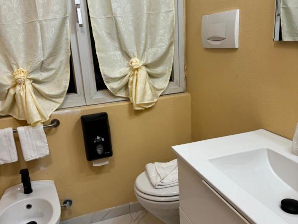 Hotel Veronese : photo 6 de la chambre chambre quadruple