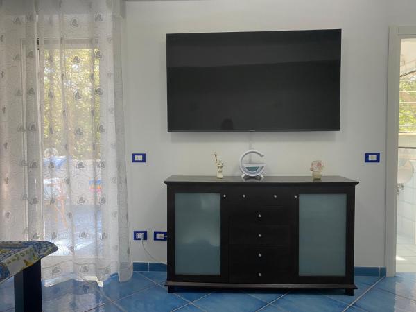 Casa Vacanza IMPARO B&B Ischia : photo 1 de la chambre chambre double avec terrasse