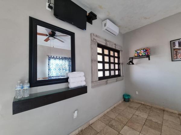 HOTEL PUERTO MORELOS cuernavaca : photo 3 de la chambre suite junior