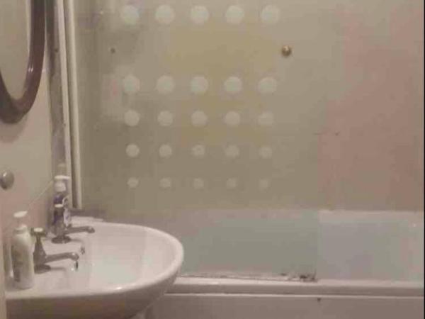 Spacious Double Room in Walthamstow : photo 1 de la chambre chambre double standard avec salle de bains commune