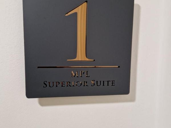 En-suites Suites - Leeds City Retreat with Kitchenette- LGI Hospital- University - Contractors - Short Stays : photo 4 de la chambre chambre double supérieure