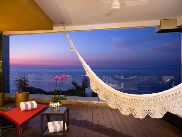 Hotel Mousai - Adults Only : photo 6 de la chambre suite junior mousai avec 2 lits doubles - exposée nord - vue sur océan