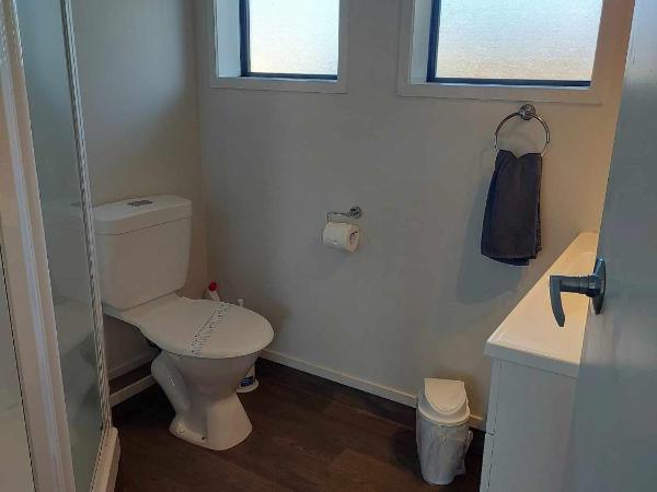 All Seasons Holiday Park : photo 4 de la chambre studio lit queen-size