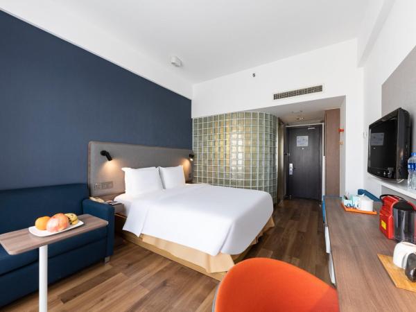 Holiday Inn Express Suzhou Changjiang, an IHG Hotel : photo 4 de la chambre chambre lit king-size standard