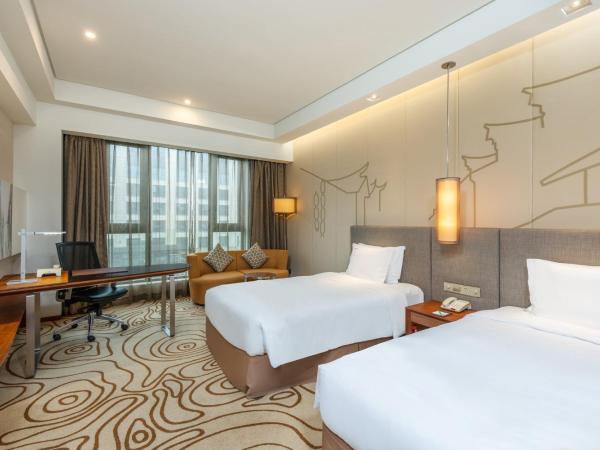 Holiday Inn Shanghai Hongqiao, an IHG Hotel : photo 2 de la chambre hébergement 2 lits simples standard - vue sur ville