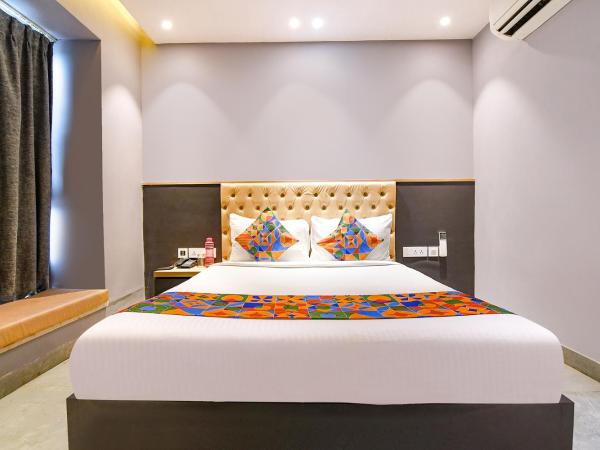 FabHotel Prime The Water View Residency : photo 2 de la chambre chambre deluxe