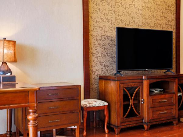 Luhuitou State Guesthouse & Resort : photo 4 de la chambre chambre lit king-size supérieure - vue sur océan